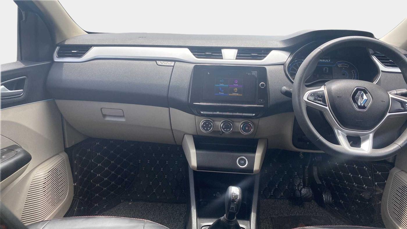 2022 Renault TRIBER RXZ AMT DUAL TONE, Petrol, Automatic, 22,225 km, Air Conditioner