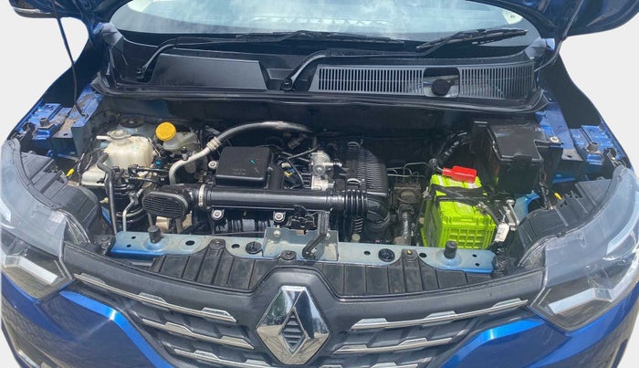 2022 Renault TRIBER RXZ AMT DUAL TONE, Petrol, Automatic, 22,225 km, Open Bonet