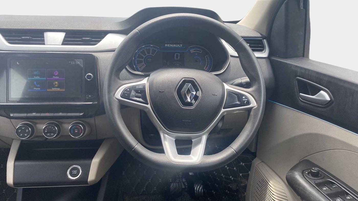 2022 Renault TRIBER RXZ AMT DUAL TONE, Petrol, Automatic, 22,225 km, Steering Wheel Close Up