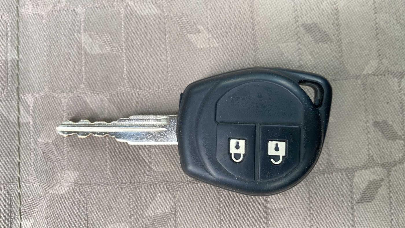 2013 Maruti Wagon R 1.0 VXI, Petrol, Manual, 29,532 km, Key Close Up