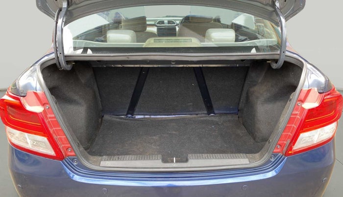 2017 Maruti Dzire ZXI, Petrol, Manual, 47,083 km, Boot Door Open