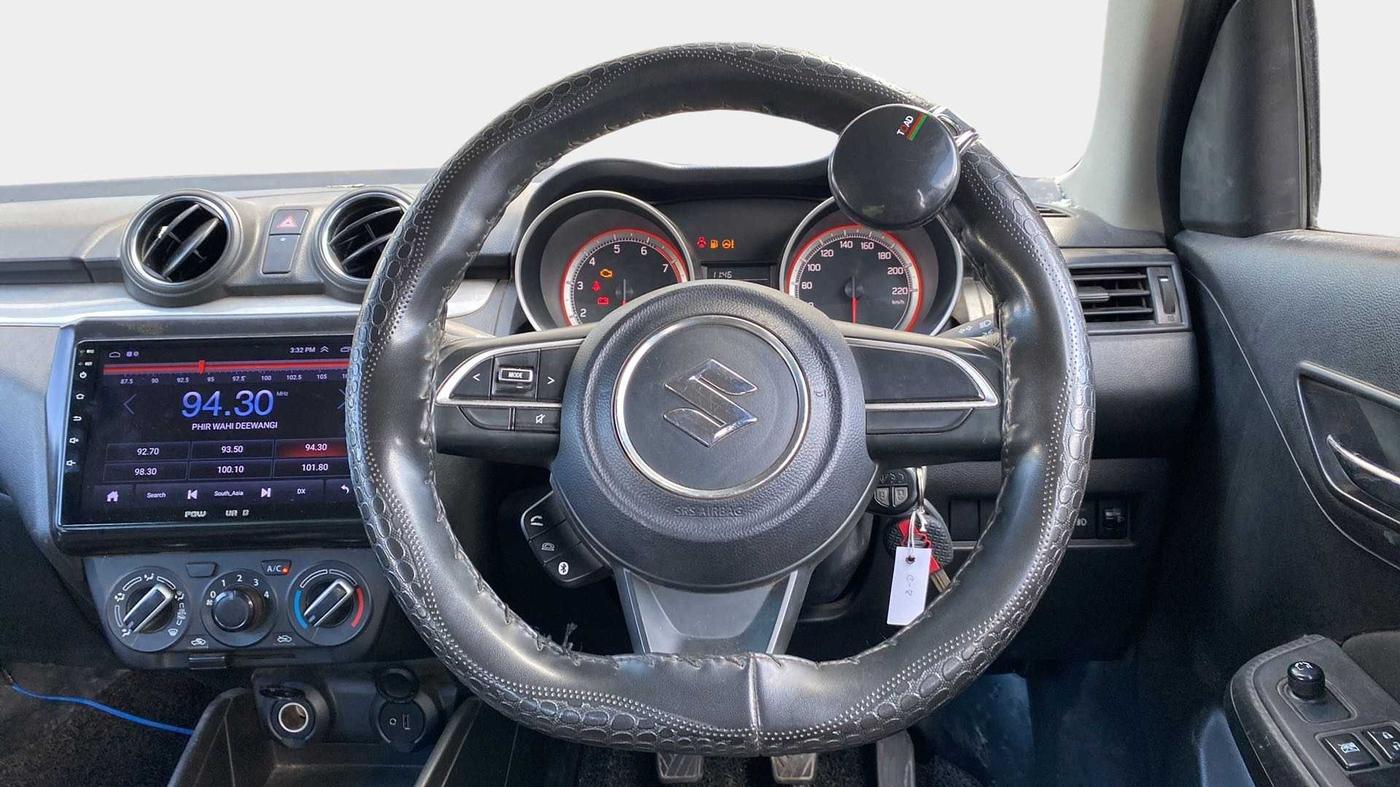 2019 Maruti Swift VXI, Petrol, Manual, 22,789 km, Steering Wheel Close Up