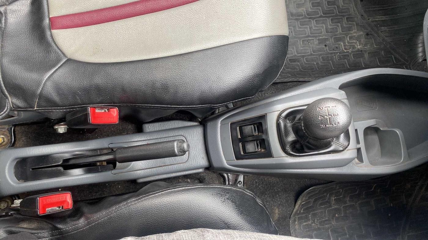 2015 Maruti Alto 800 VXI, Petrol, Manual, 49,284 km, Gear Lever