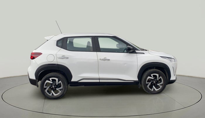2022 Nissan MAGNITE XV MT, Petrol, Manual, 22,659 km, Right Side View