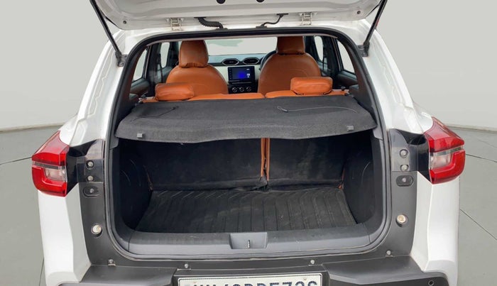 2022 Nissan MAGNITE XV MT, Petrol, Manual, 22,659 km, Boot Inside