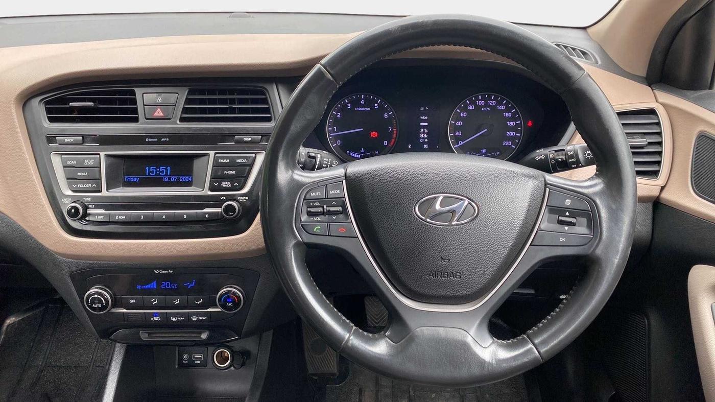 2016 Hyundai Elite i20 ASTA 1.2, Petrol, Manual, 83,926 km, Steering Wheel Close Up
