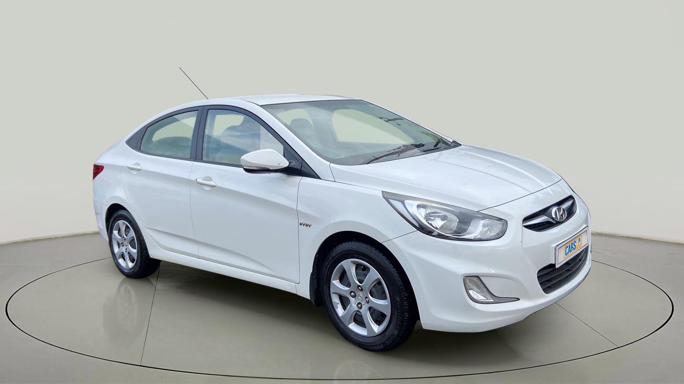 2013 Hyundai Verna FLUIDIC 1.6 VTVT EX, Petrol, Manual, 1,03,738 km, SRP