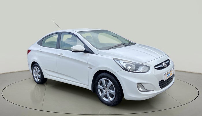 2013 Hyundai Verna FLUIDIC 1.6 VTVT EX, Petrol, Manual, 1,03,738 km, Right Front Diagonal