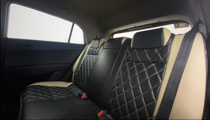2018 Hyundai Creta E PLUS 1.6 PETROL, Petrol, Manual, 32,834 km, Right Side Rear Door Cabin