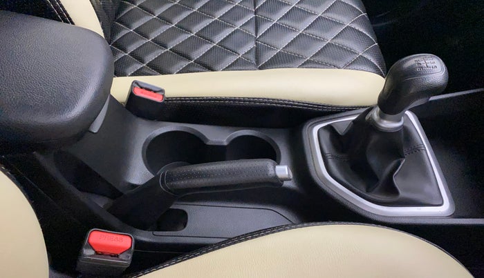 2018 Hyundai Creta E PLUS 1.6 PETROL, Petrol, Manual, 32,834 km, Gear Lever