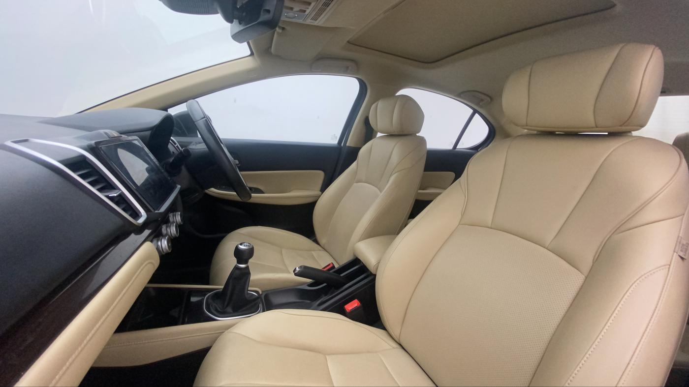 2023 Honda City 1.5L I-VTEC VX, Petrol, Manual, 12,390 km, Right Side Front Door Cabin