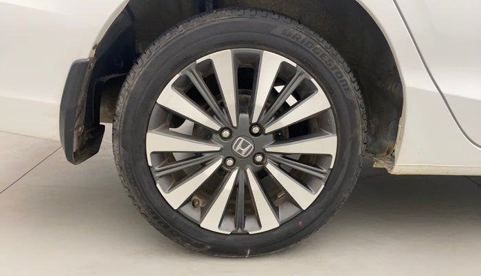 2023 Honda City 1.5L I-VTEC VX, Petrol, Manual, 12,390 km, Right Rear Wheel