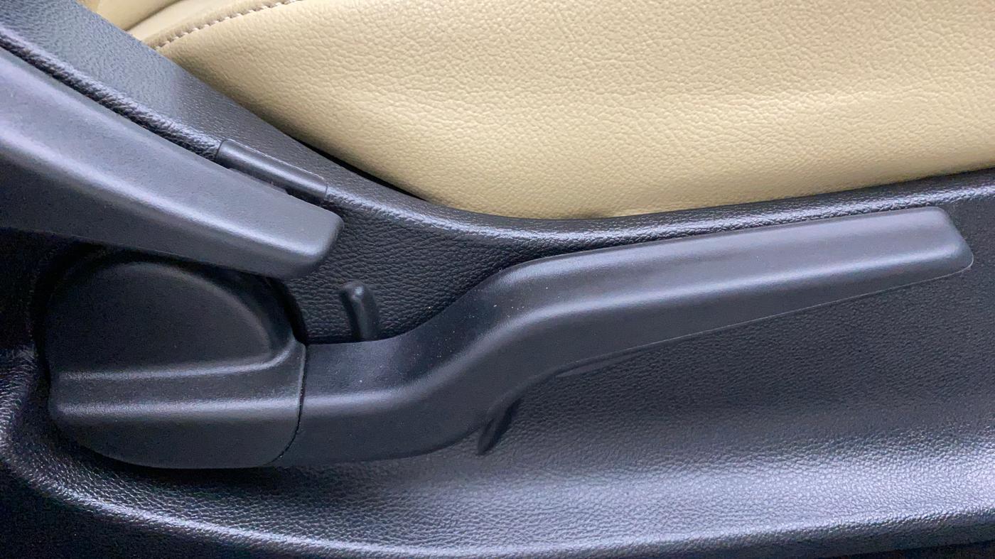 2023 Honda City 1.5L I-VTEC VX, Petrol, Manual, 12,390 km, Driver Side Adjustment Panel