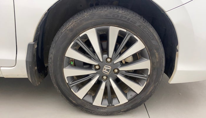 2023 Honda City 1.5L I-VTEC VX, Petrol, Manual, 12,390 km, Right Front Wheel