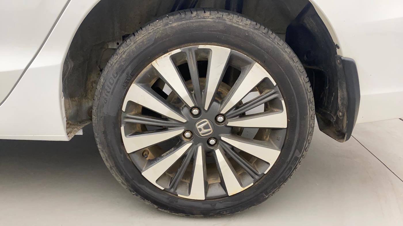 2023 Honda City 1.5L I-VTEC VX, Petrol, Manual, 12,390 km, Left Rear Wheel