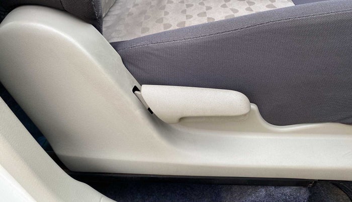 2015 Maruti Celerio VXI AMT, Petrol, Automatic, 34,914 km, Driver Side Adjustment Panel