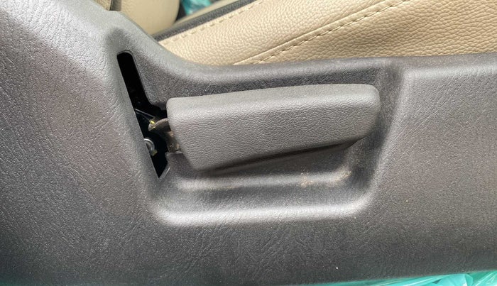 2020 Maruti Alto LXI, Petrol, Manual, 5,093 km, Driver Side Adjustment Panel