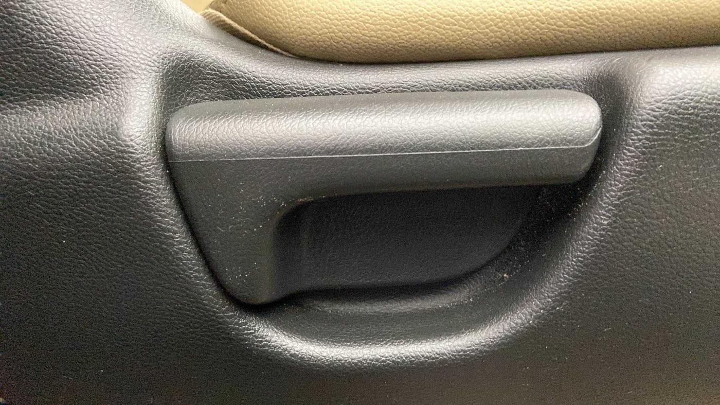 2017 Honda City 1.5L I-VTEC ZX CVT, Petrol, Automatic, 42,257 km, Driver Side Adjustment Panel