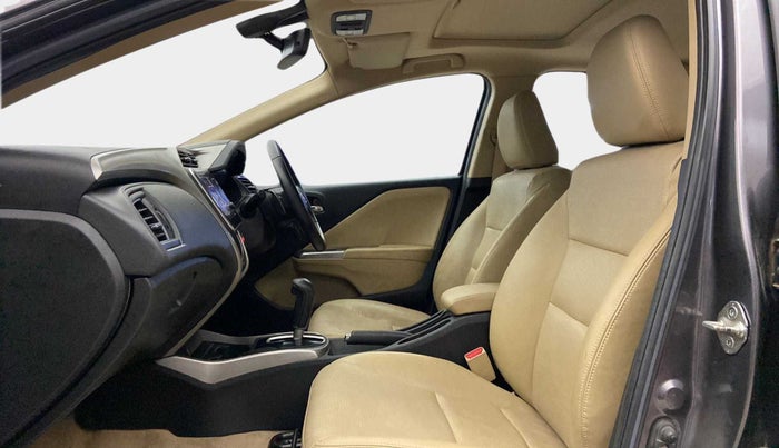 2017 Honda City 1.5L I-VTEC ZX CVT, Petrol, Automatic, 42,257 km, Right Side Front Door Cabin