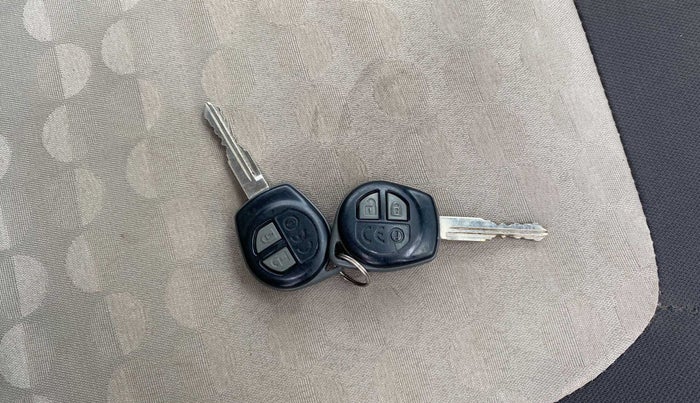 2015 Maruti Celerio ZXI (O), Petrol, Manual, 27,404 km, Key Close Up