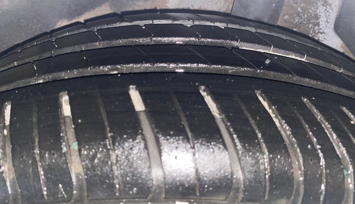 2017 Hyundai New Elantra 2.0 S PETROL, Petrol, Manual, 39,459 km, Left Rear Tyre Tread