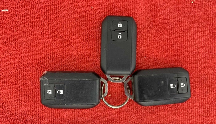 2018 Maruti Swift ZXI AMT, Petrol, Automatic, 76,836 km, Key Close Up