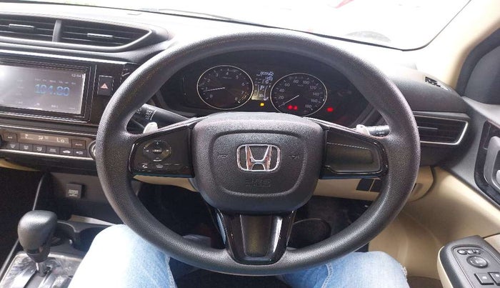 2018 Honda Amaze 1.2L I-VTEC V CVT, Petrol, Automatic, 10,398 km, Steering wheel - Sound system control not functional