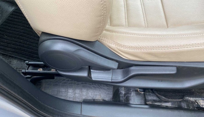 2018 Honda Amaze 1.2L I-VTEC V CVT, Petrol, Automatic, 10,398 km, Driver Side Adjustment Panel