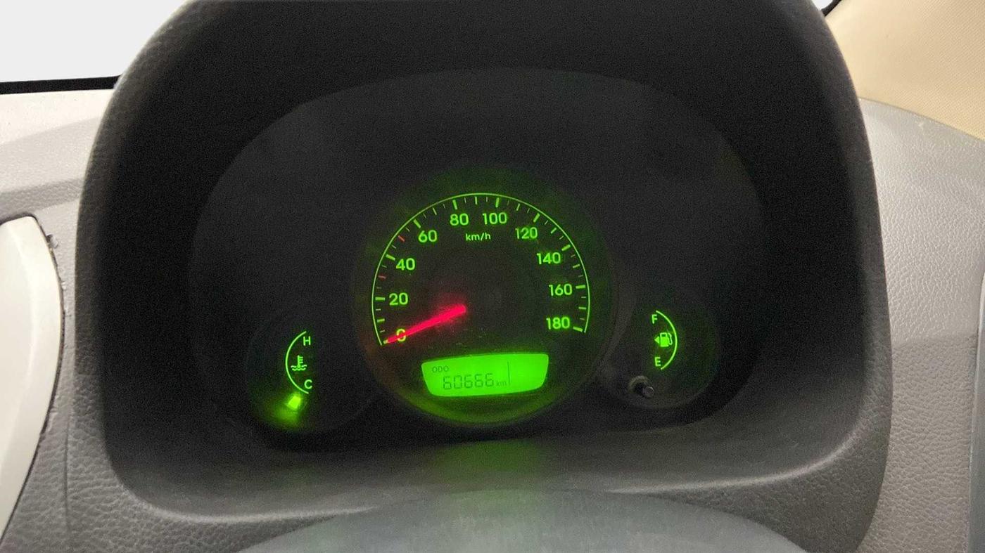 2017 Hyundai Eon ERA +, Petrol, Manual, 60,656 km, Odometer Image