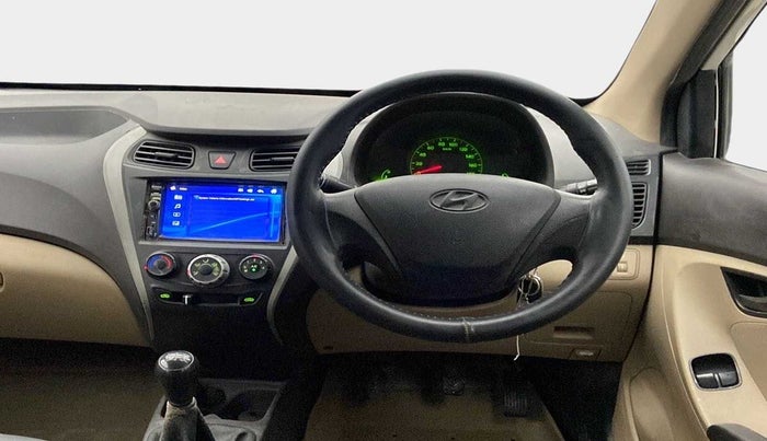 2017 Hyundai Eon ERA +, Petrol, Manual, 60,656 km, Steering Wheel Close Up