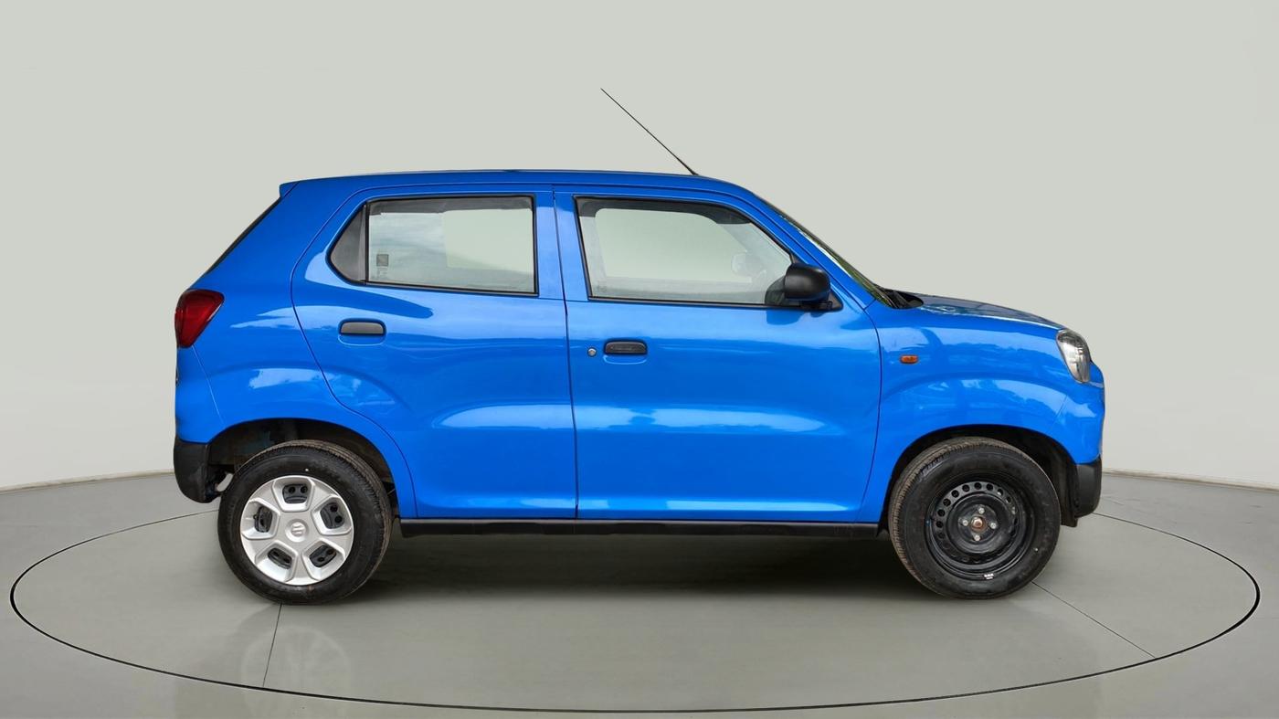 2022 Maruti S PRESSO VXI, Petrol, Manual, 17,448 km, Right Side View