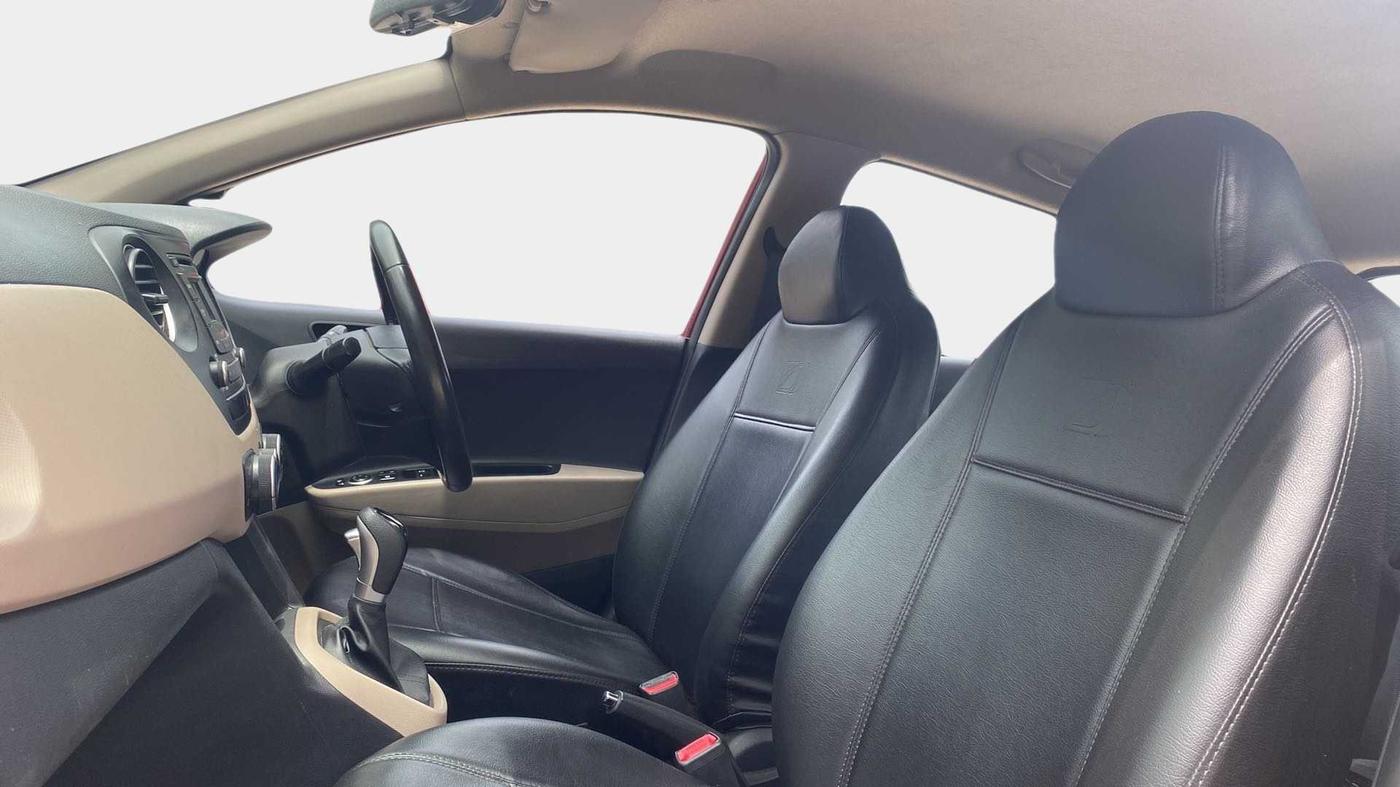2016 Hyundai Grand i10 ASTA AT 1.2 KAPPA VTVT, Petrol, Automatic, 29,013 km, Right Side Front Door Cabin