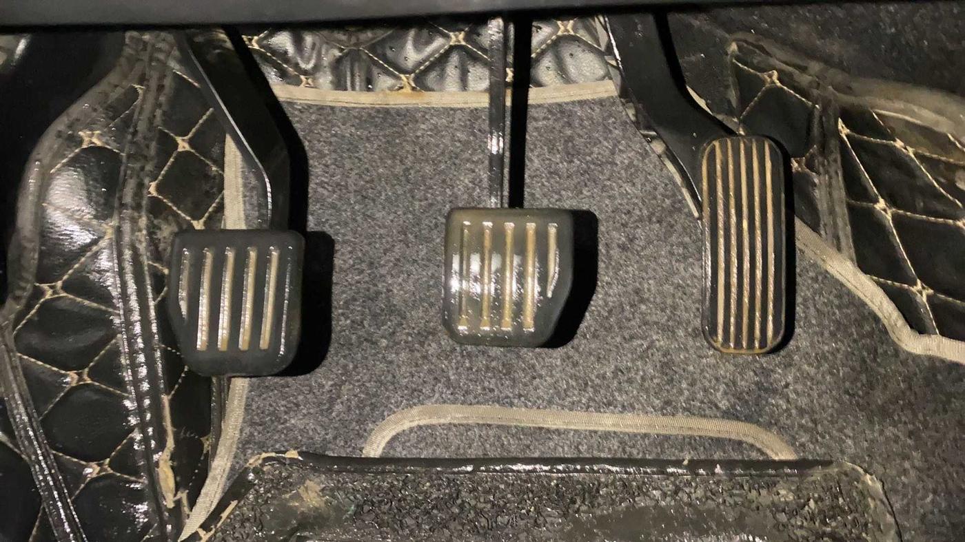 2019 Tata Harrier XZ 2.0L, Diesel, Manual, 61,947 km, Pedals