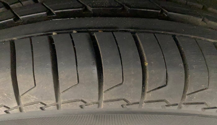 2019 Maruti Baleno ALPHA PETROL 1.2, Petrol, Manual, 76,245 km, Left Rear Tyre Tread