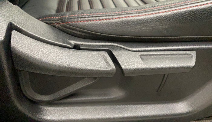2021 KIA SONET GTX PLUS 1.0 DCT, Petrol, Automatic, 22,944 km, Driver Side Adjustment Panel