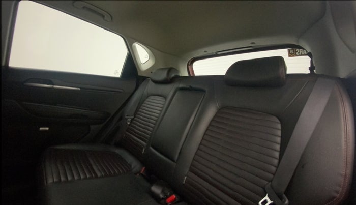 2021 KIA SONET GTX PLUS 1.0 DCT, Petrol, Automatic, 22,944 km, Right Side Rear Door Cabin