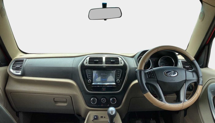 2019 Mahindra TUV300 T10 DUAL TONE, Diesel, Manual, 58,666 km, Dashboard