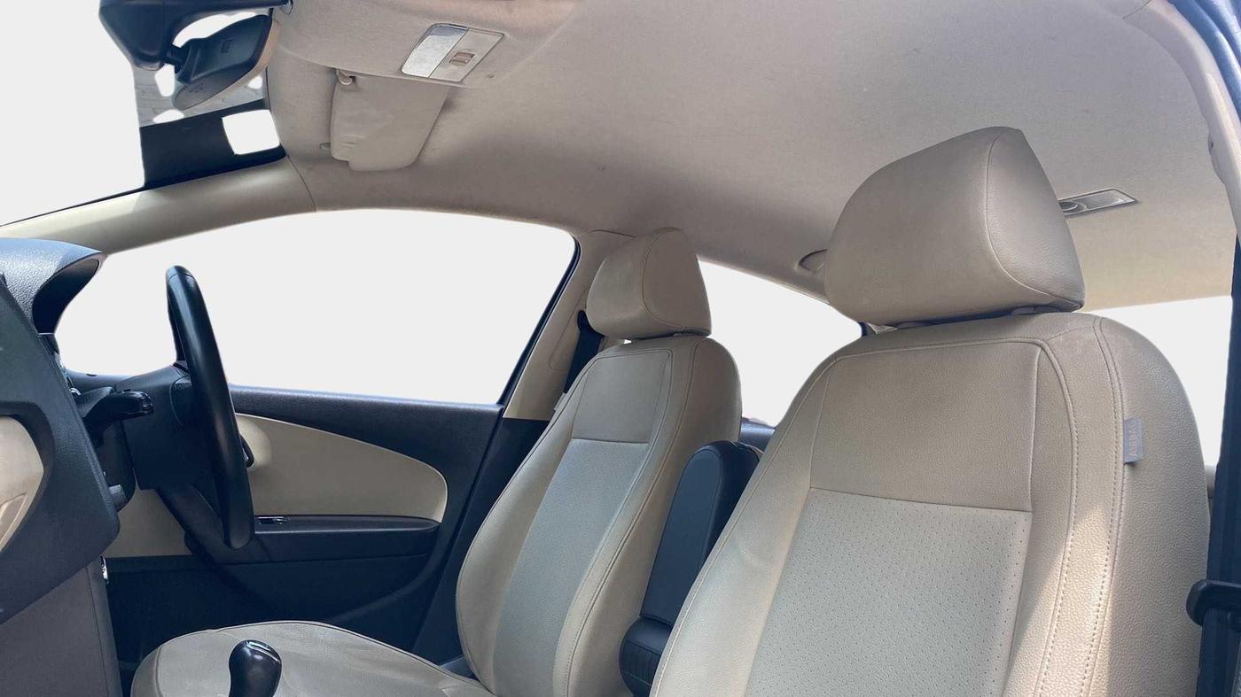 2018 Skoda Rapid STYLE 1.6 MPI, Petrol, Manual, 51,073 km, Right Side Front Door Cabin