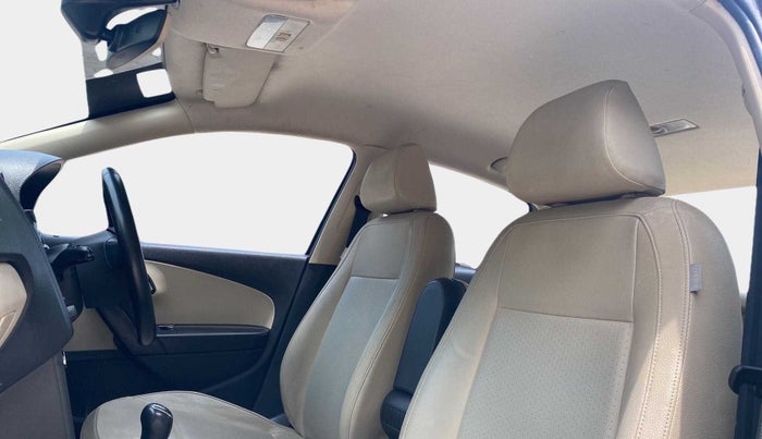 2018 Skoda Rapid STYLE 1.6 MPI, Petrol, Manual, 51,073 km, Right Side Front Door Cabin