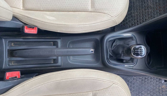 2018 Skoda Rapid STYLE 1.6 MPI, Petrol, Manual, 51,073 km, Gear Lever