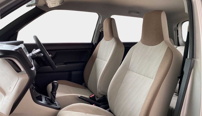 2022 Maruti New Wagon-R ZXI 1.2, Petrol, Manual, 6,507 km, Right Side Front Door Cabin