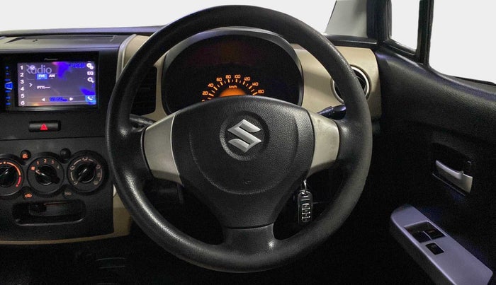 2017 Maruti Wagon R 1.0 LXI CNG, CNG, Manual, 56,945 km, Steering Wheel Close Up