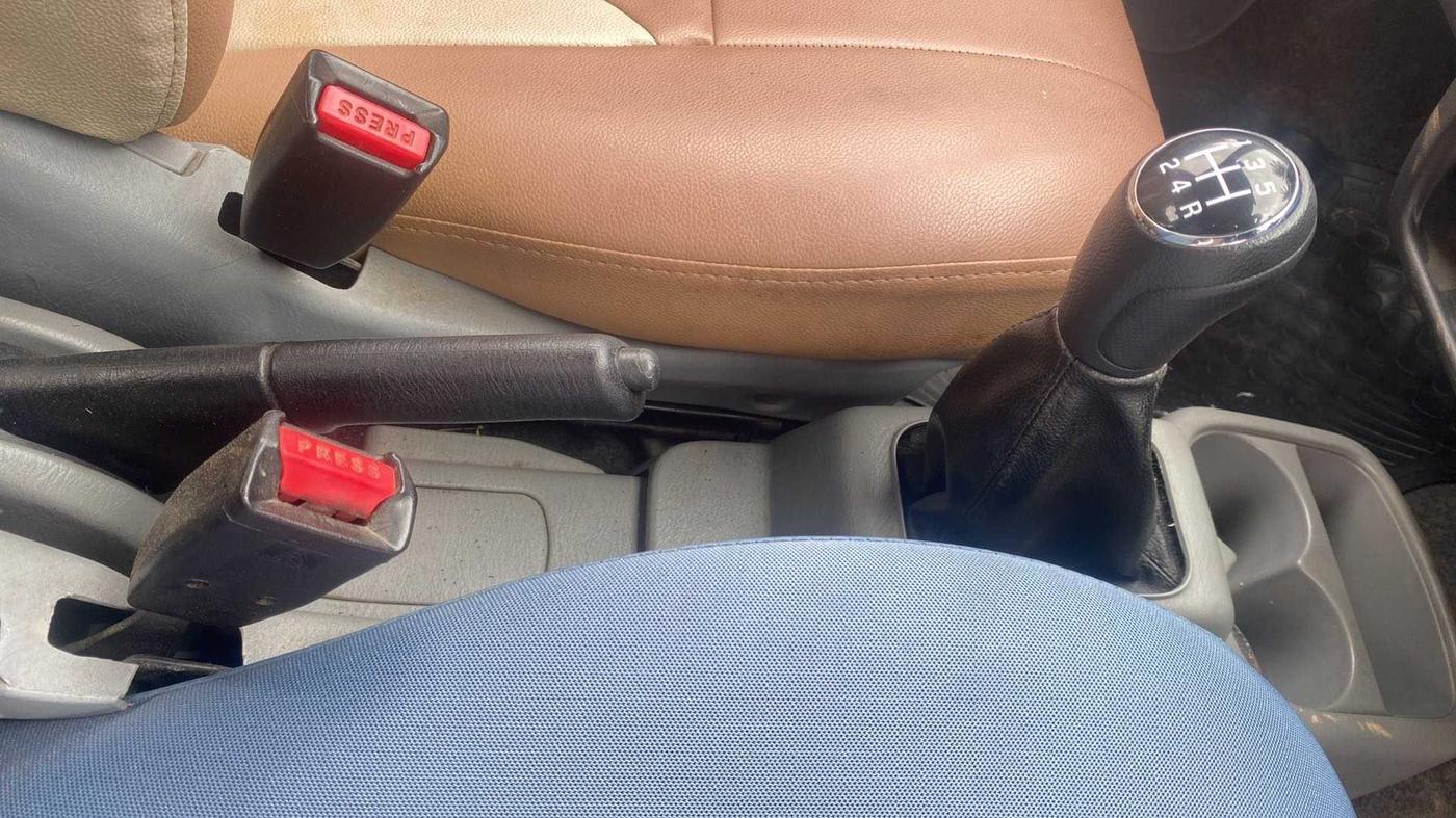 2012 Maruti Alto K10 VXI, Petrol, Manual, 35,084 km, Gear Lever