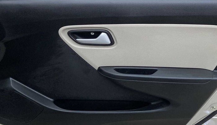 2022 Maruti Alto VXI, Petrol, Manual, 2,116 km, Driver Side Door Panels Control