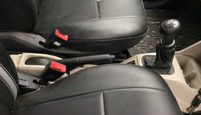 2022 Maruti Alto VXI, Petrol, Manual, 2,116 km, Gear Lever