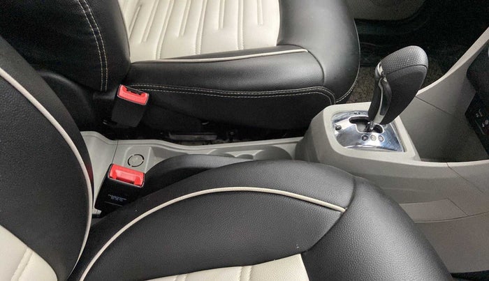 2017 Tata Tiago XZA PETROL, Petrol, Automatic, 43,322 km, Gear Lever