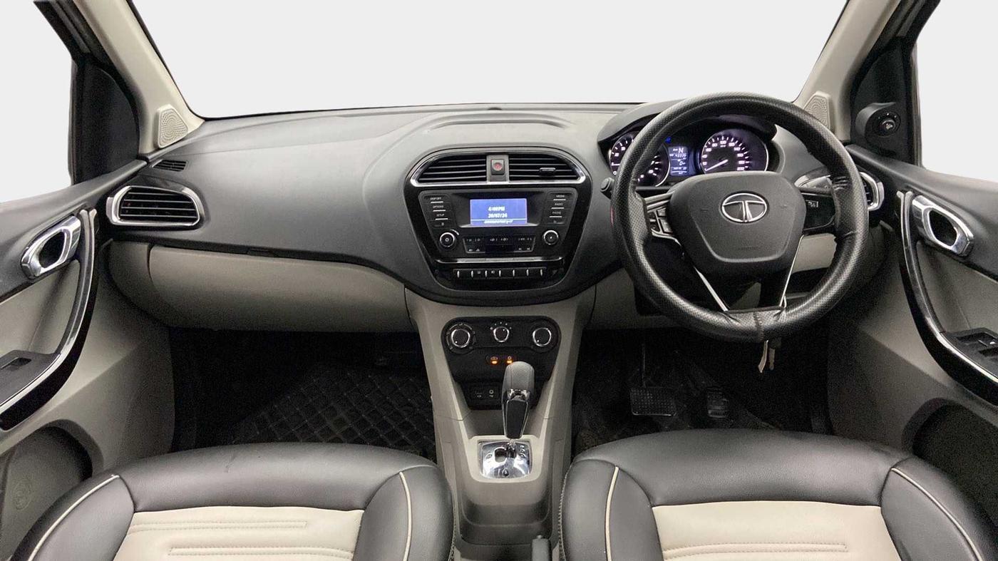 2017 Tata Tiago XZA PETROL, Petrol, Automatic, 43,322 km, Dashboard