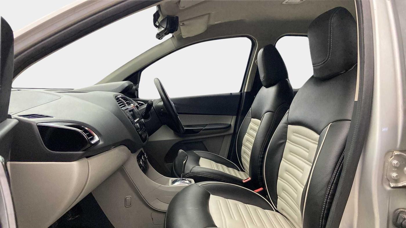 2017 Tata Tiago XZA PETROL, Petrol, Automatic, 43,322 km, Right Side Front Door Cabin