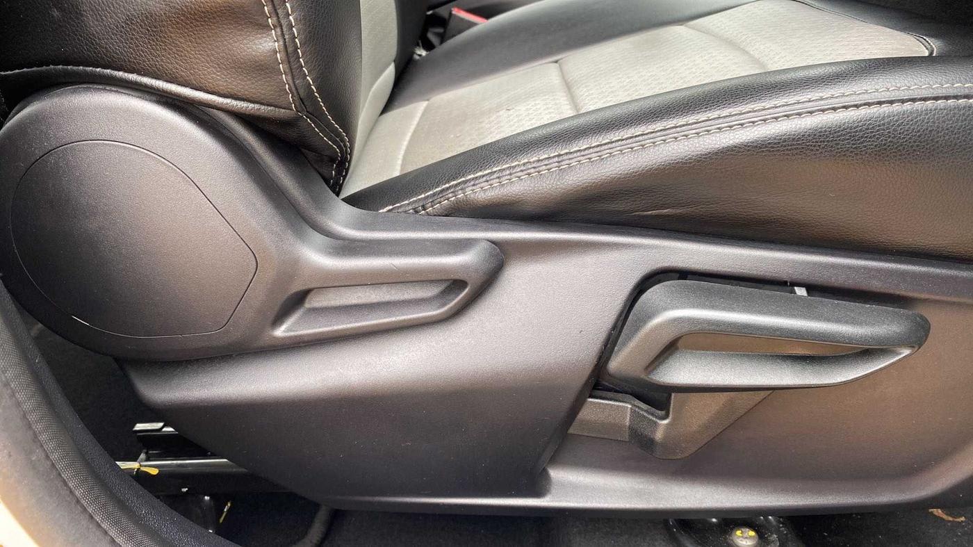2023 Tata TIAGO NRG XZ AMT, Petrol, Automatic, 7,402 km, Driver Side Adjustment Panel