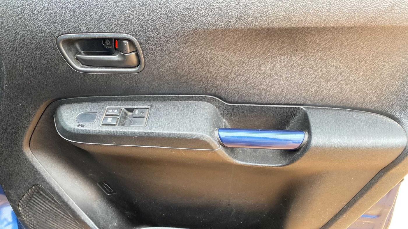 2021 Maruti IGNIS SIGMA 1.2, Petrol, Manual, 40,034 km, Driver Side Door Panels Control